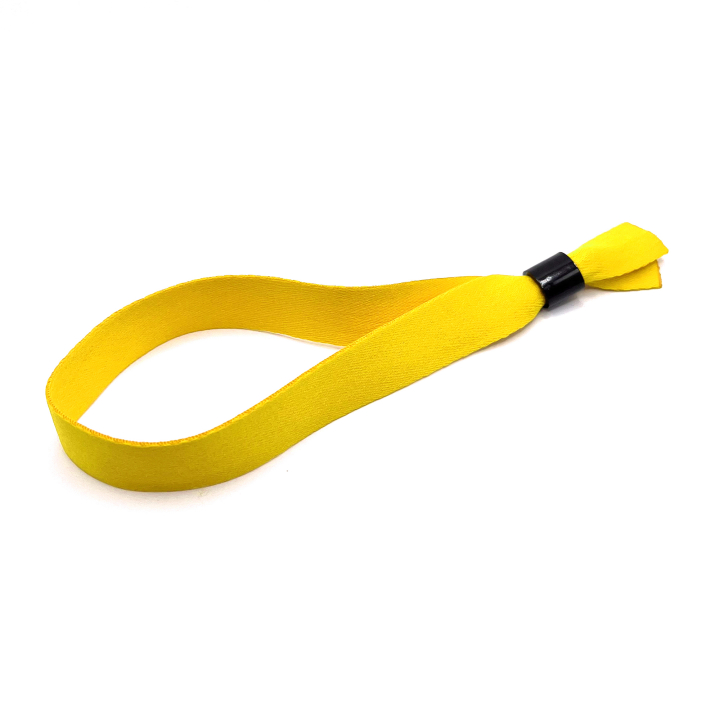 Braccialetti in tessuto stock
