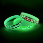 Braccialetti in silicone con stampa fosforescente – Express